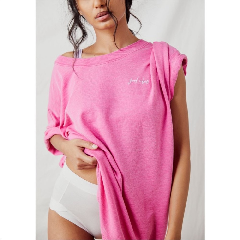 EUC Cozy Cool Girl Lounge Tee